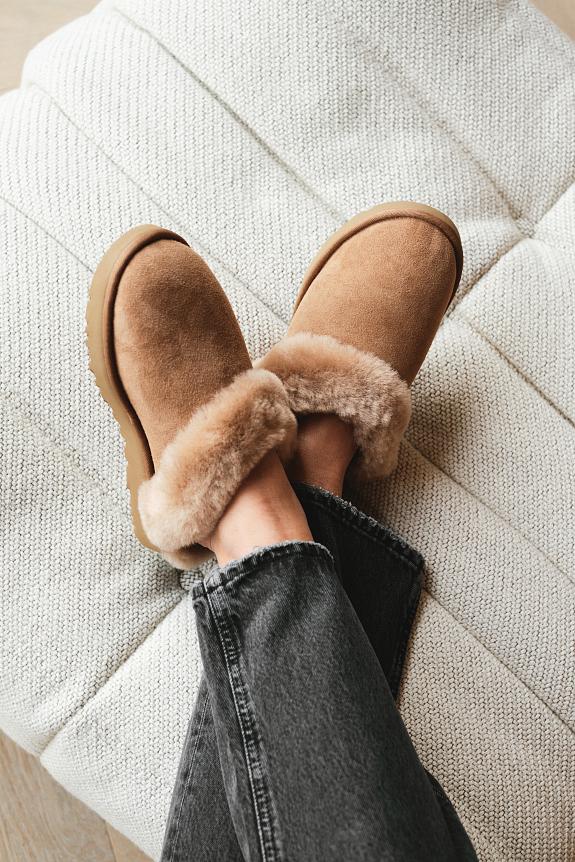 UGG Classic Slipper II Chestnut
